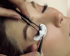 Types of eyelash extensions depending on various parameters