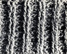 Traforato-tuzhur, o ancora motivi traforati con ferri da maglia Pullover a maglia con motivi traforati dal diagramma dei quadrati