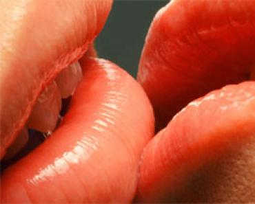 Kaip išmokti aistringai bučiuotis arba Kaip padaryti, kad bučinys būtų nepamirštamas